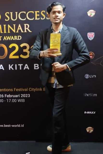 MUHAMMAD HELMI RAMADHAN